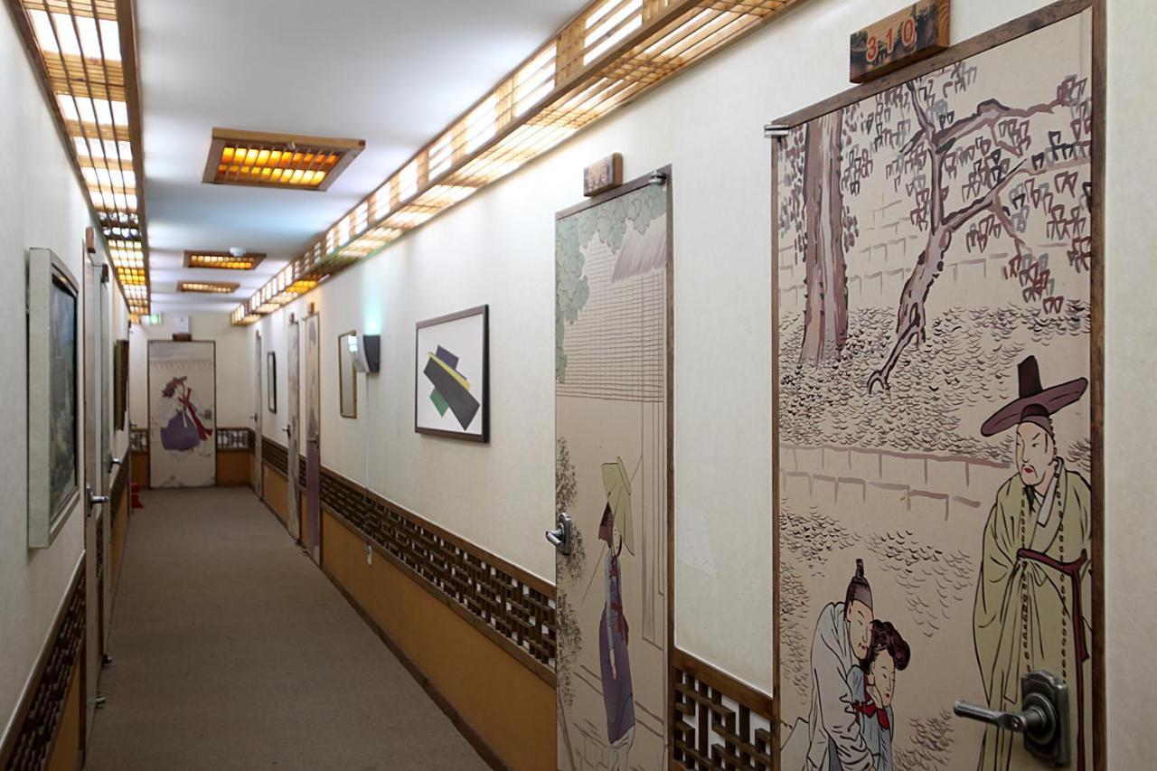 Jeonju Hanok Taejogung Hotel Extérieur photo