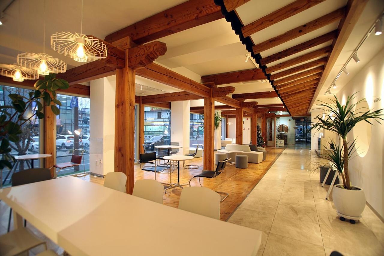 Jeonju Hanok Taejogung Hotel Extérieur photo