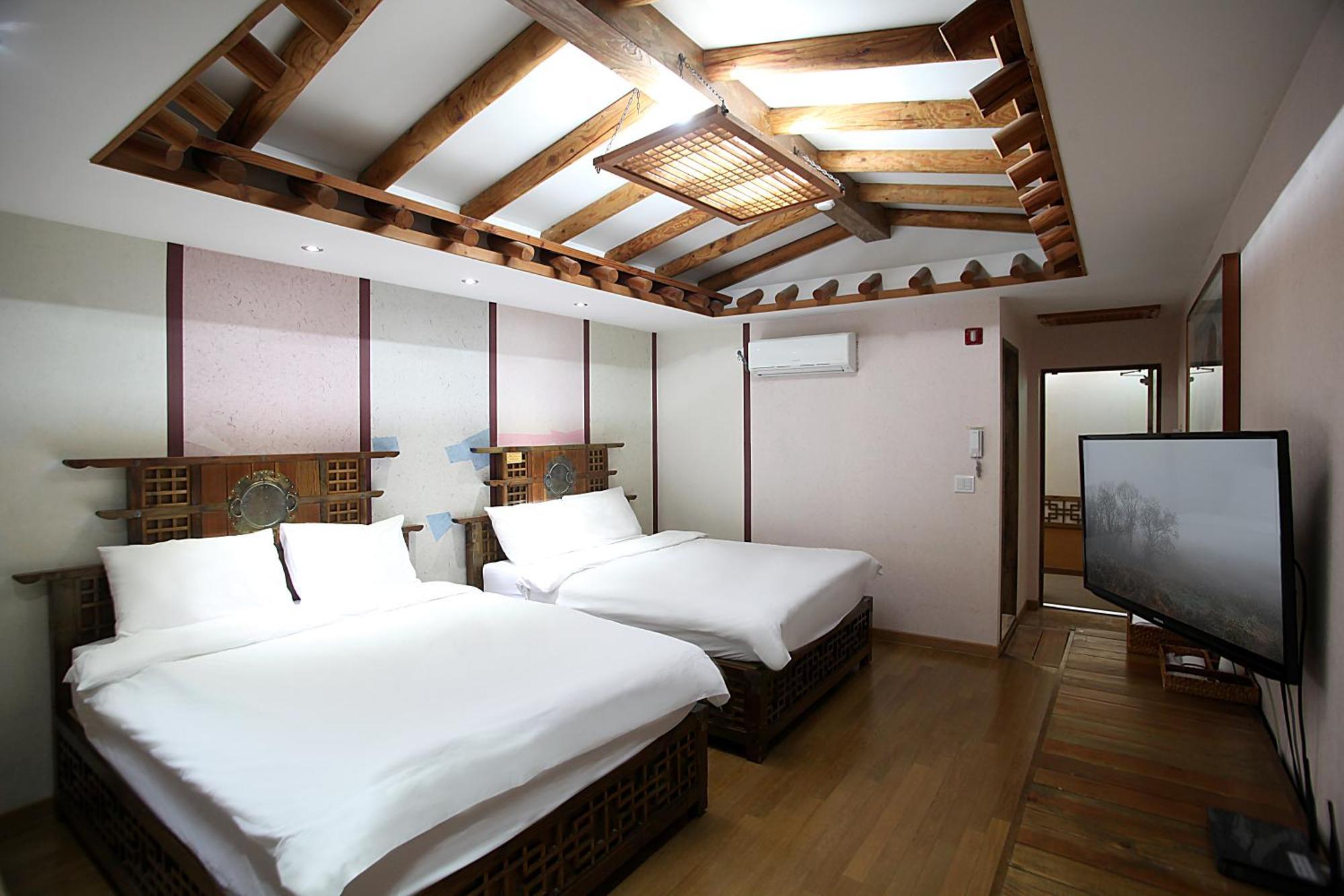 Jeonju Hanok Taejogung Hotel Chambre photo