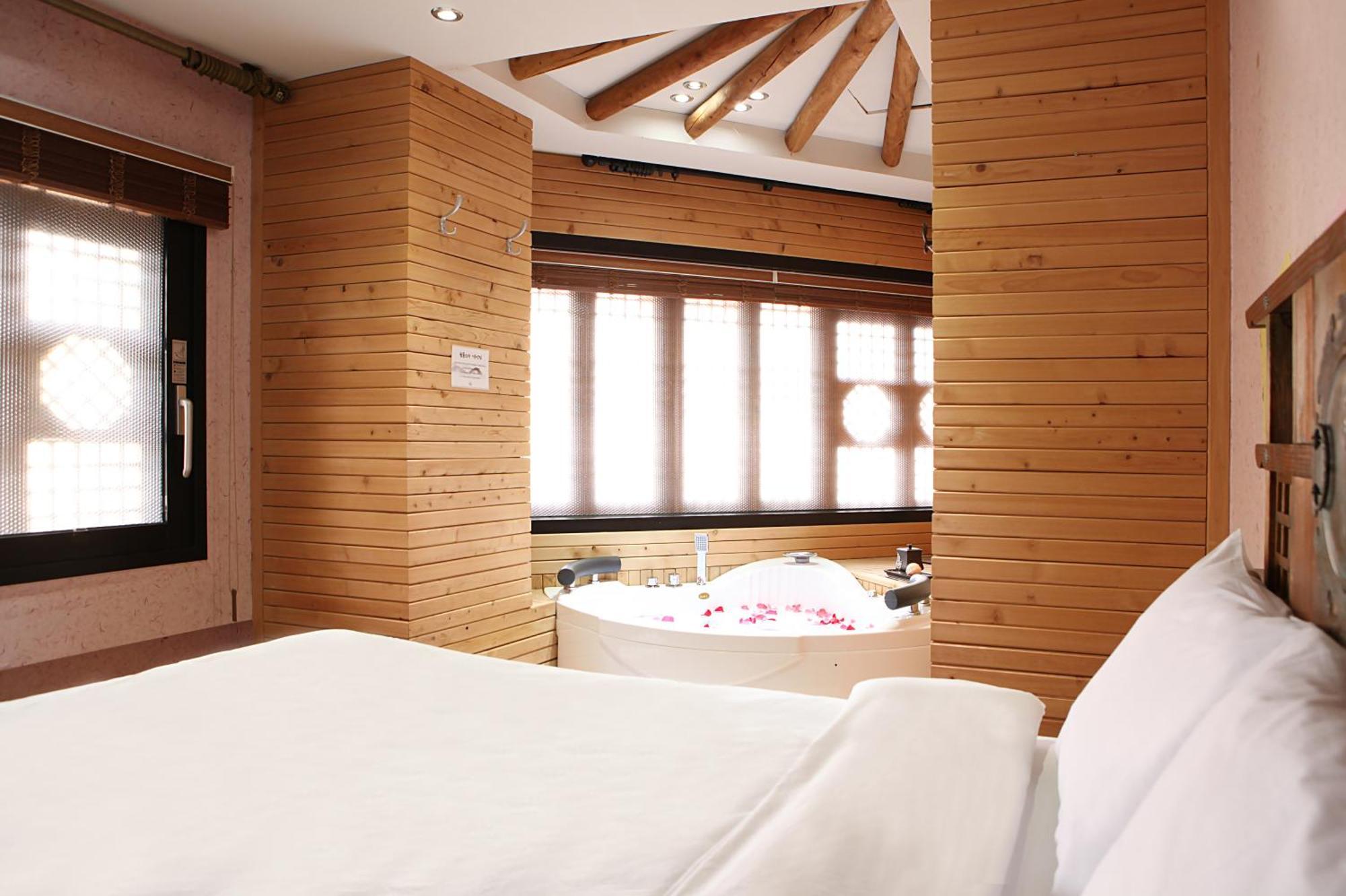 Jeonju Hanok Taejogung Hotel Chambre photo
